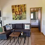 Διαμέρισμα Steinackerhof - 2 Wolpadingen